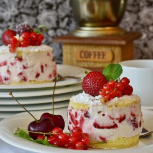 עוגות תות אישיות