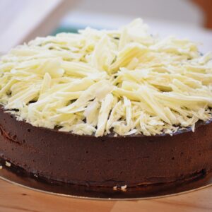 עוגת תמרים שוקולד לבן