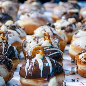 סופגניות עם מגוון ציפויים