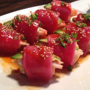 רולים סלמון כבוש